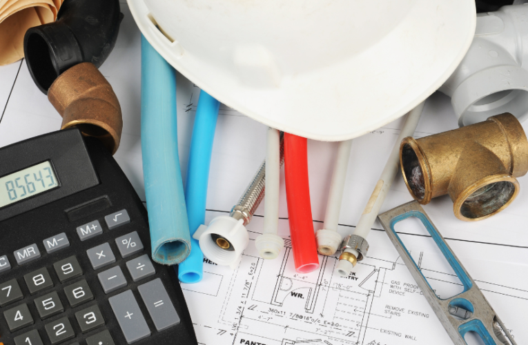 How to Become a Plumbing Estimator