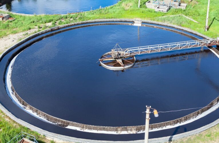 The Ultimate Guide to Choosing Sewage Treatment Plant Services